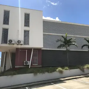 Appartement Meublé De Standing Au Coeur Des Commodités, Schoelcher